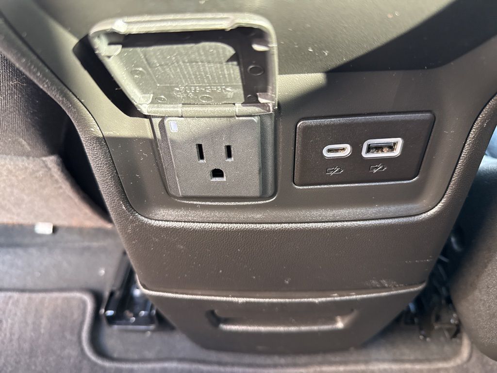 2023 GMC Acadia SLE Mount Joy PA