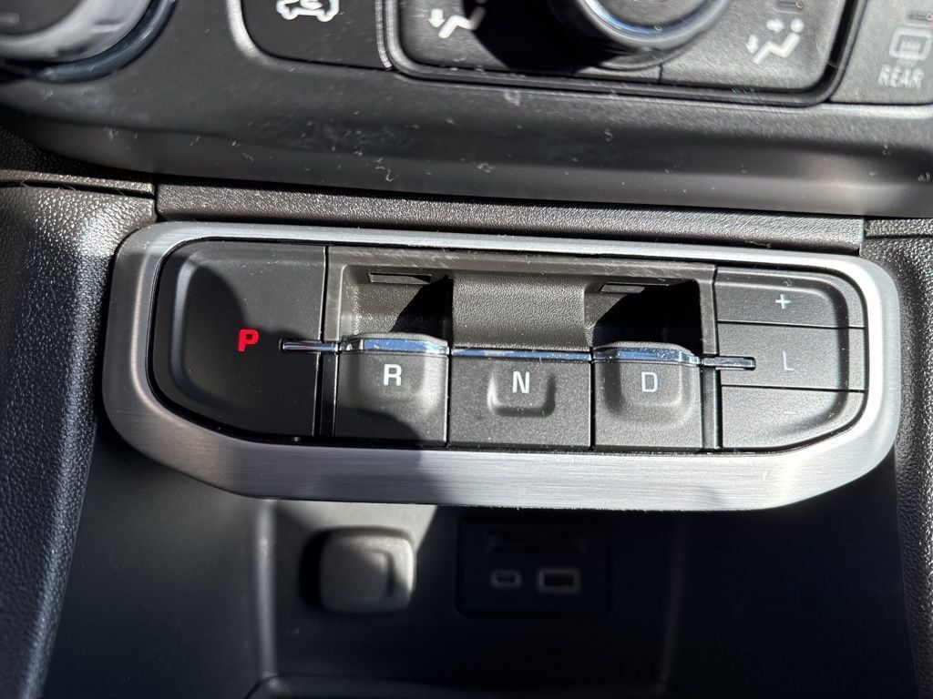 2023 GMC Acadia SLE Mount Joy PA