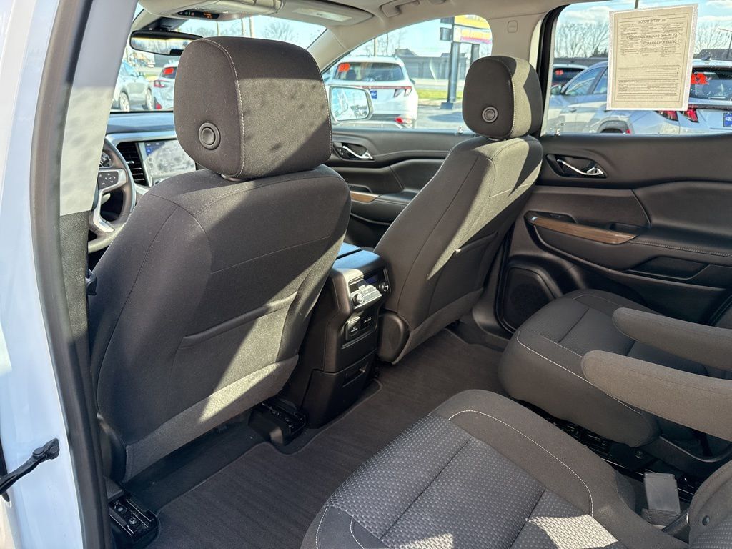 2023 GMC Acadia SLE Mount Joy PA