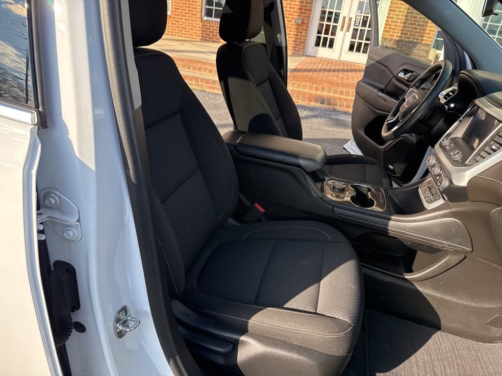 2023 GMC Acadia SLE Mount Joy PA