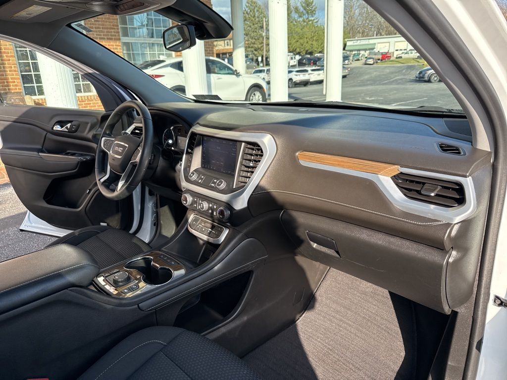 2023 GMC Acadia SLE Mount Joy PA