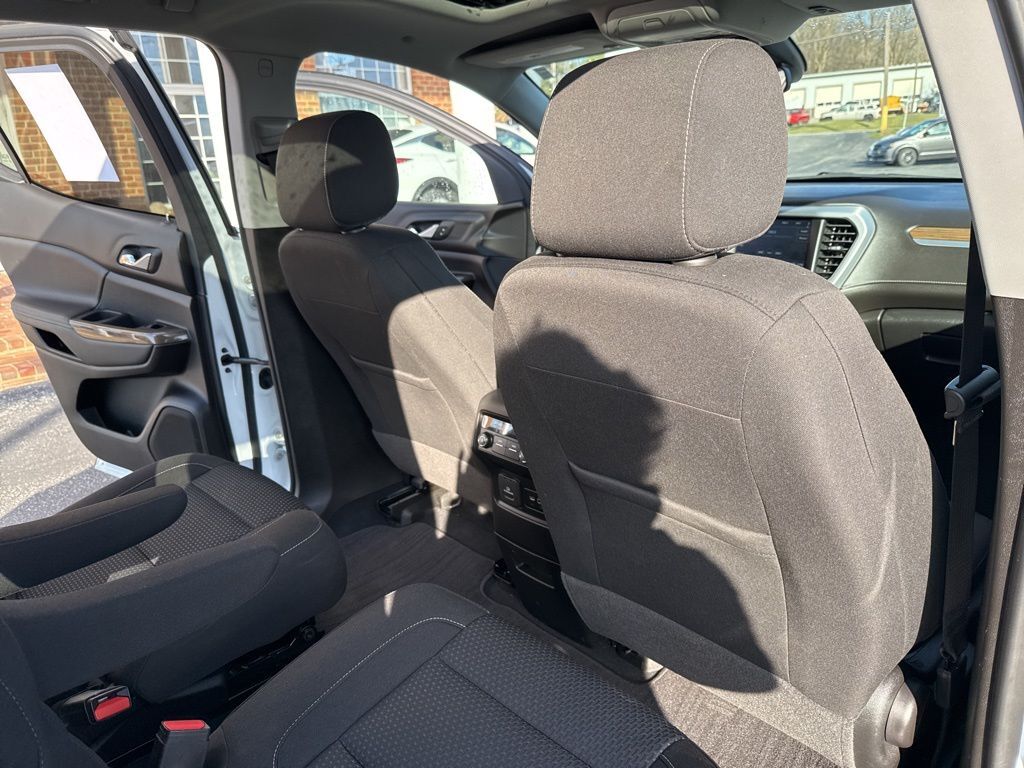 2023 GMC Acadia SLE Mount Joy PA