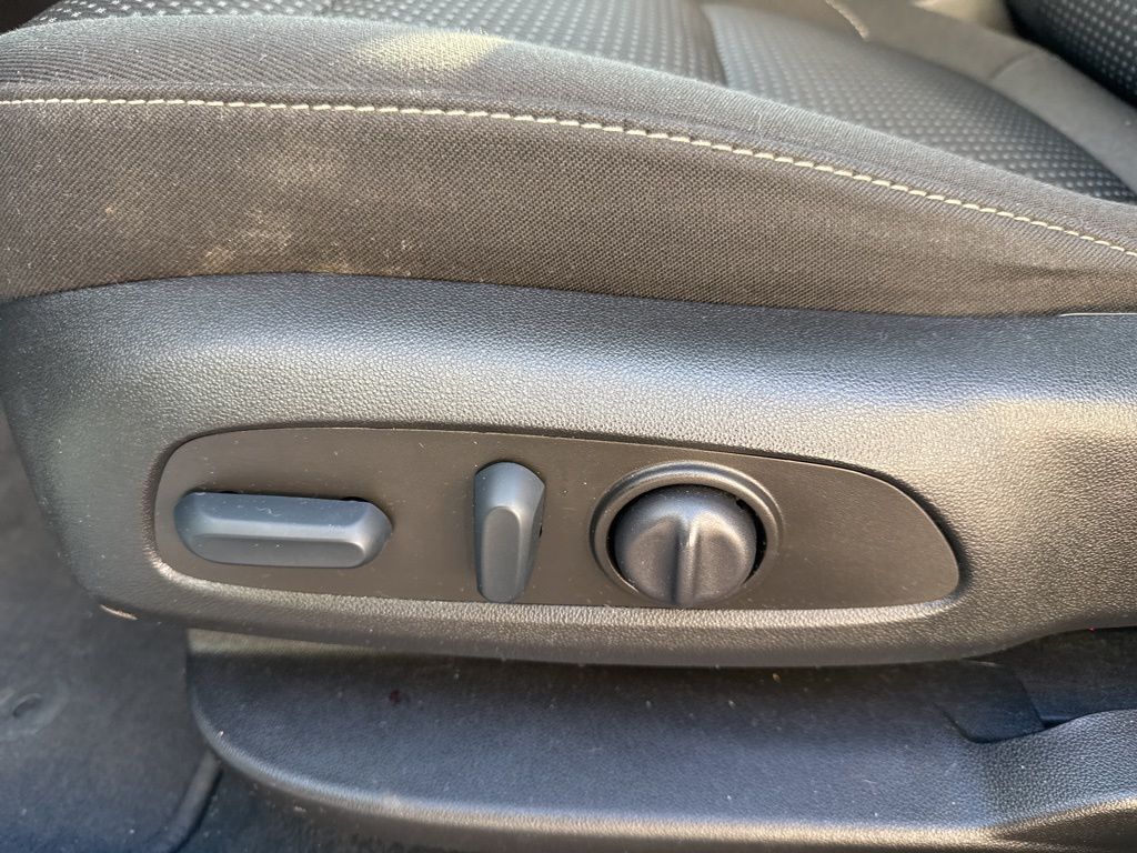 2023 GMC Acadia SLE Mount Joy PA