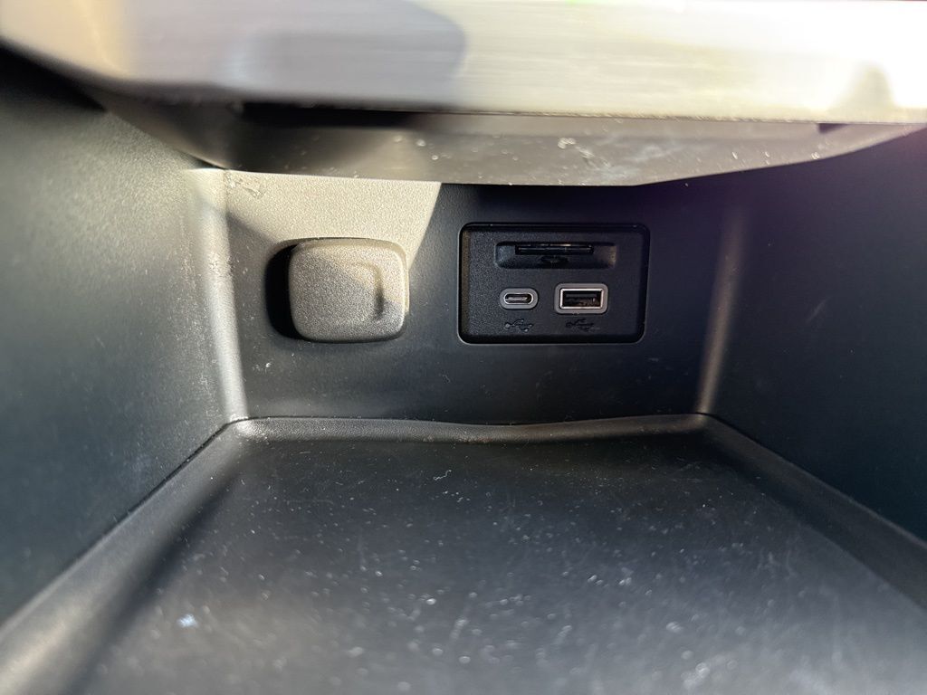 2023 GMC Acadia SLE Mount Joy PA