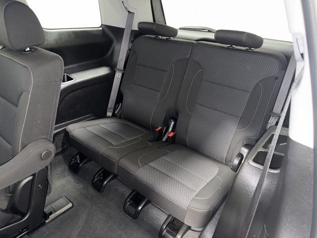 2023 GMC Acadia SLE Pine River MN