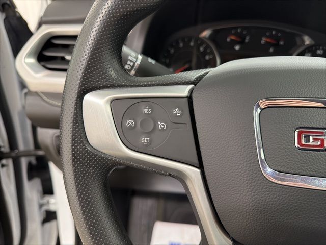 2023 GMC Acadia SLE Pine River MN