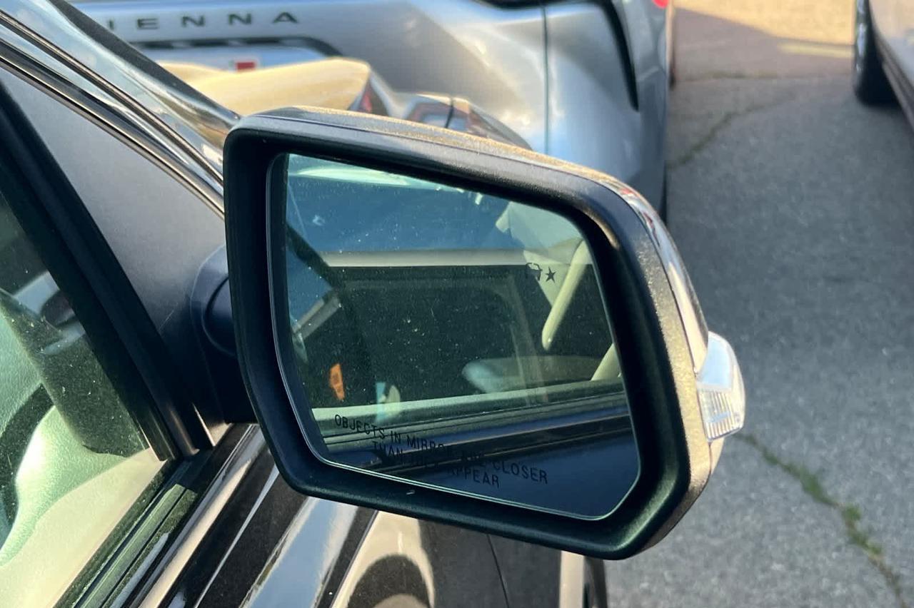 2023 GMC Acadia SLE Roseville CA