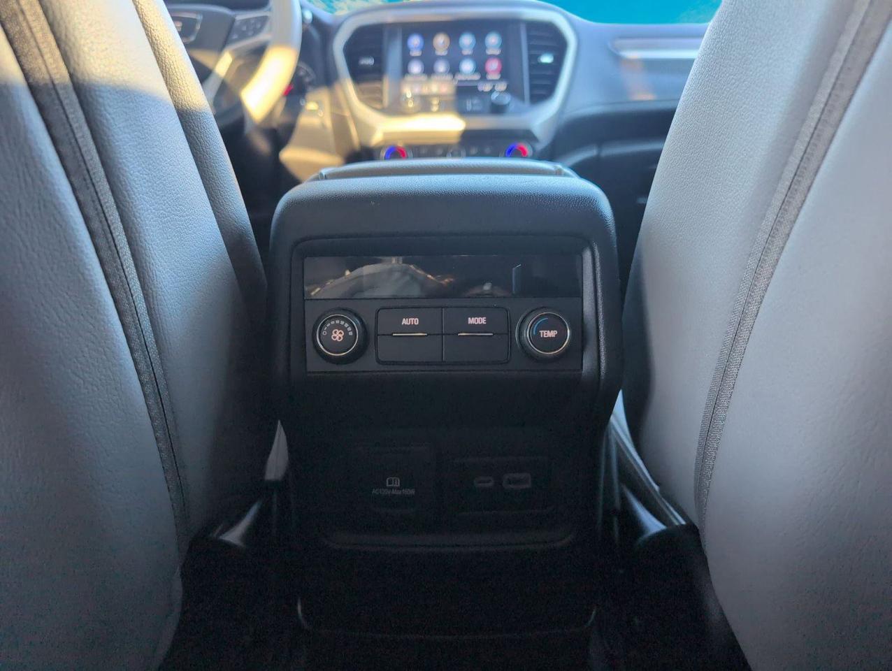 2023 GMC Acadia SLE San Antonio TX