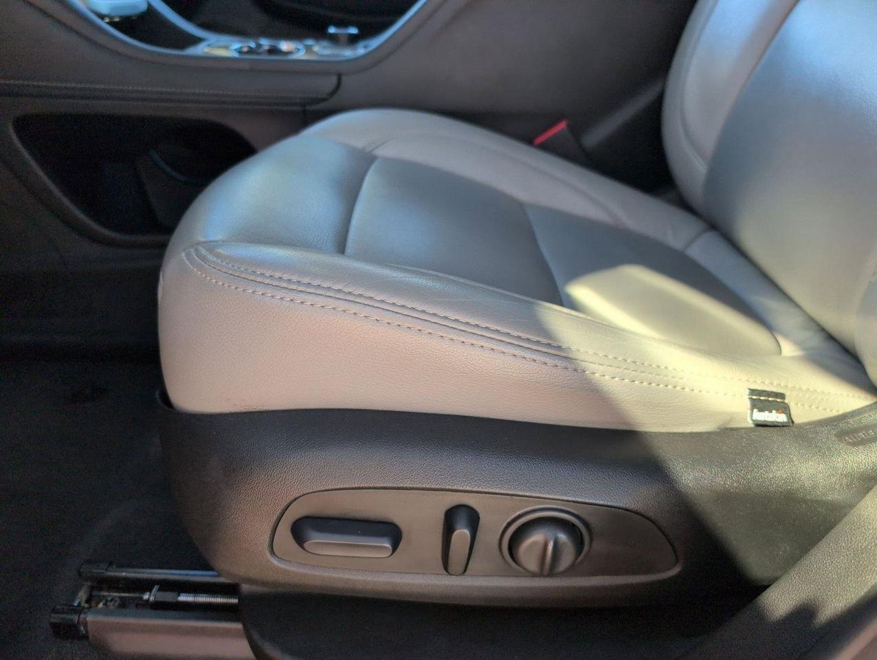 2023 GMC Acadia SLE San Antonio TX