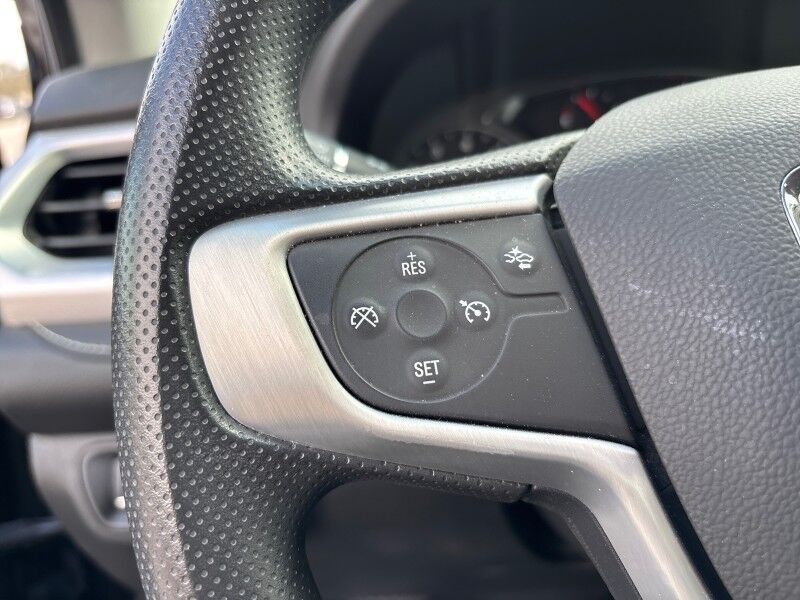 2023 GMC Acadia SLE Seffner FL