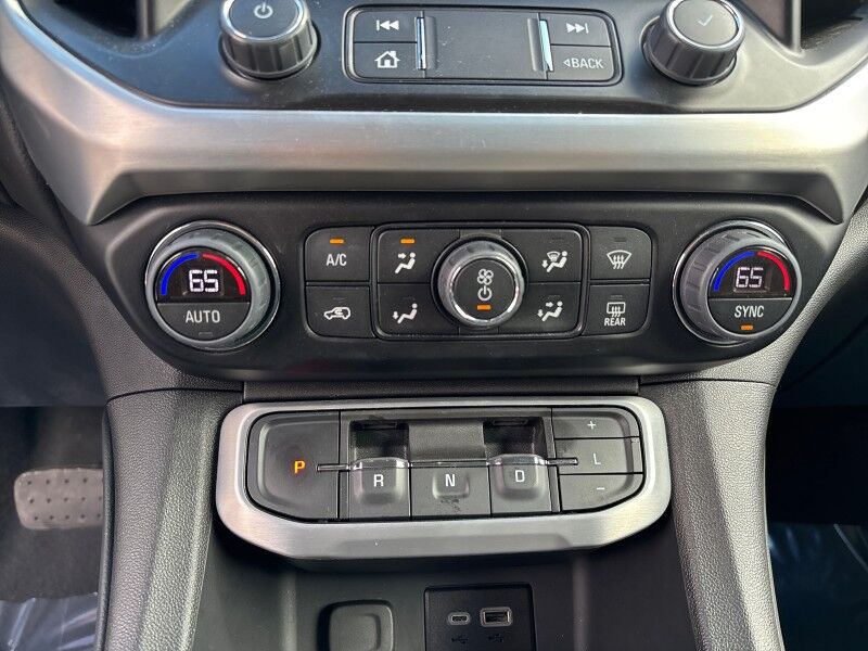 2023 GMC Acadia SLE Seffner FL