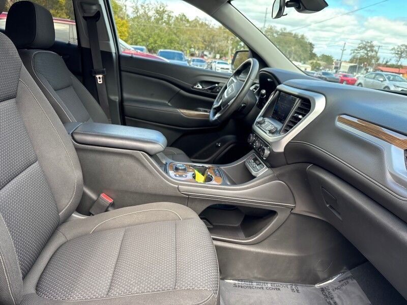 2023 GMC Acadia SLE Seffner FL