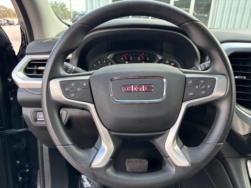 2023 GMC Acadia SLE Seffner FL
