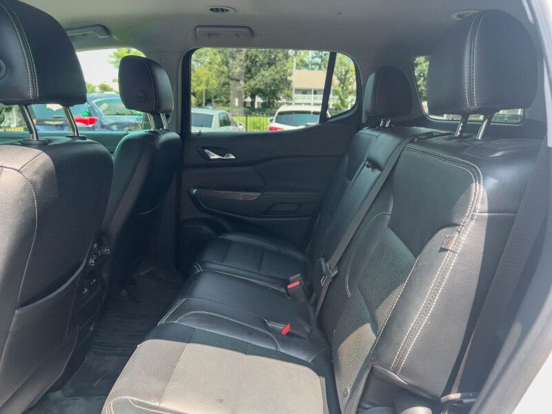 2023 GMC Acadia SLE Wilmington NC