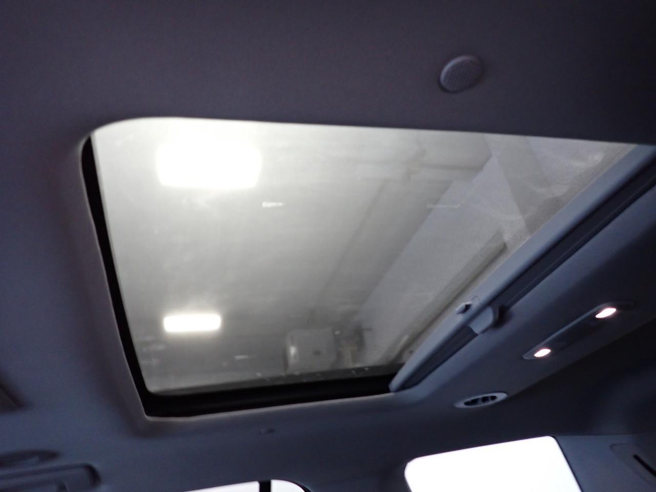 2023 GMC Acadia SLT AWD 4DR LEATHER NAVI SUNROOF Listowel ON
