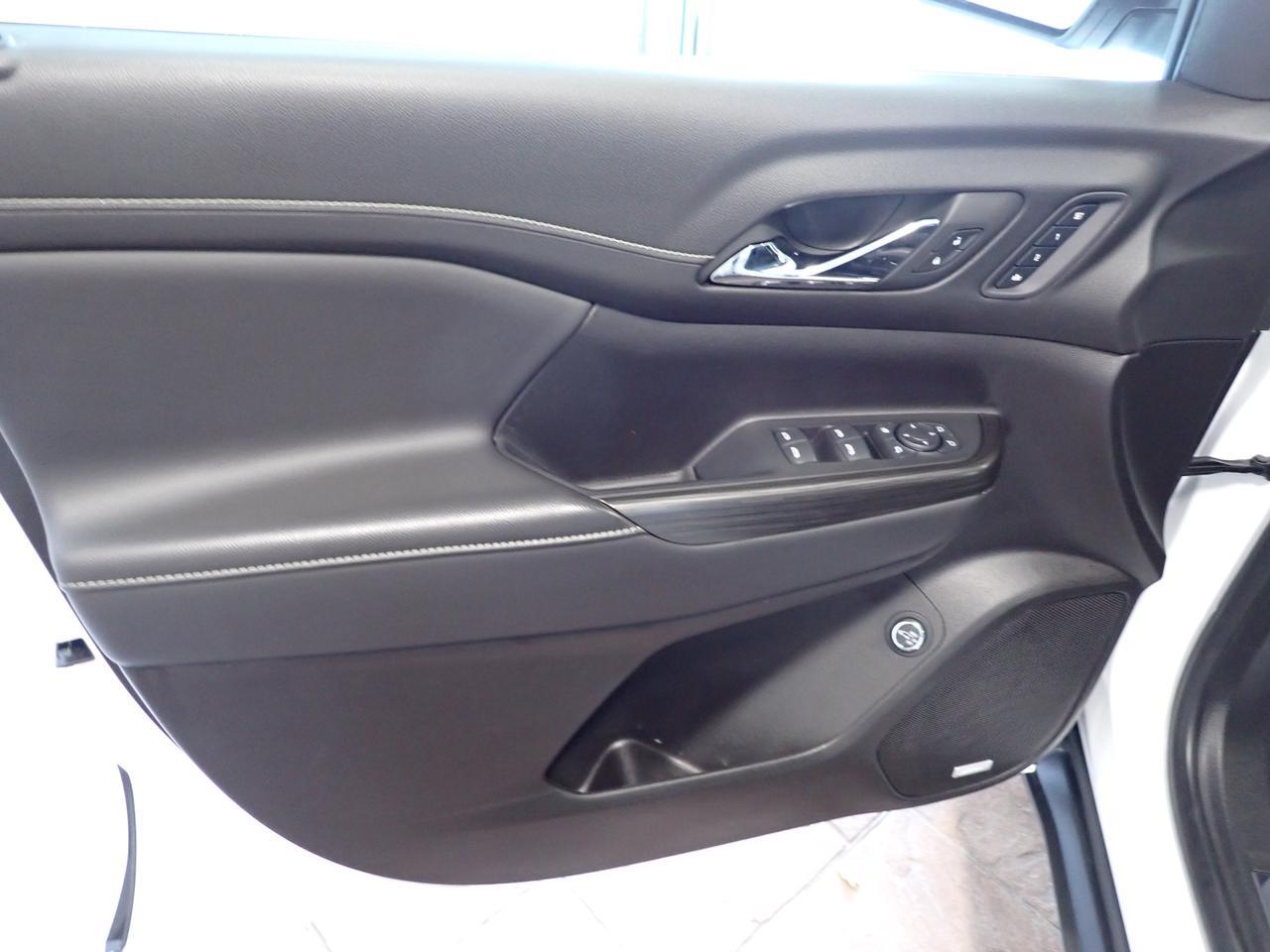 2023 GMC Acadia SLT AWD 4DR LEATHER NAVI SUNROOF Listowel ON