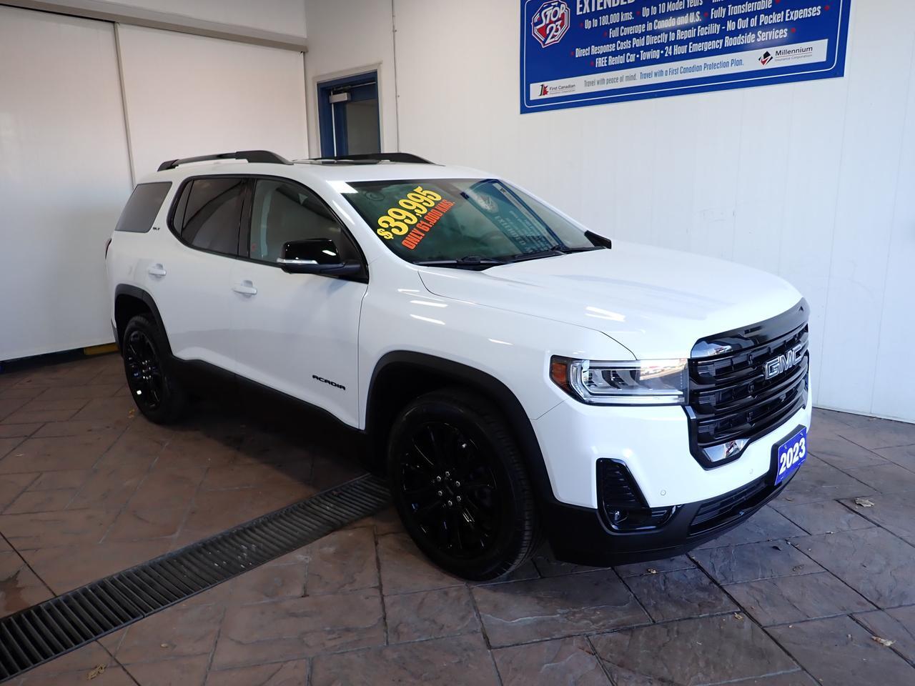 2023 GMC Acadia SLT AWD 6 PASS  4DR LEATHER NAVI SUNROOF