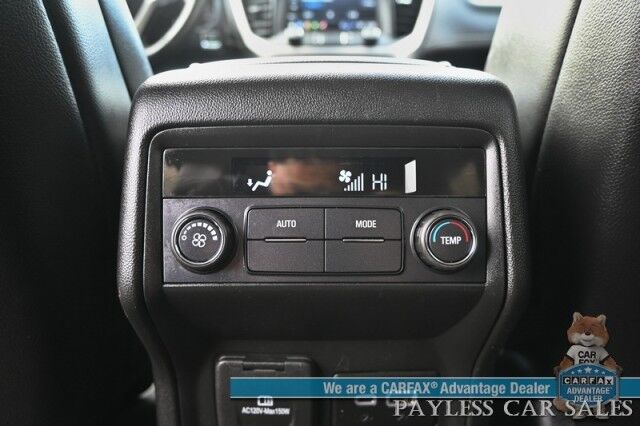 2023 GMC Acadia SLT / AWD / Auto Start / Power & Heated Leather Seats / NAV / Bose Speakers / Lane Departure & Blind Spot Alert / Rear Captain Chairs /3rd Row / Seats 6 / Apple CarPlay & Android Auto / Back Up Camera / 1-Owner Anchorage AK
