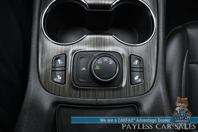 2023 GMC Acadia SLT / AWD / Auto Start / Power & Heated Leather Seats / Navigation / Bose Speakers / Lane Departure & Blind Spot / Apple CarPlay & Android Auto / Block Heater / 3rd Row / Captain Chairs / 27 MPG / 1-Owner Anchorage AK