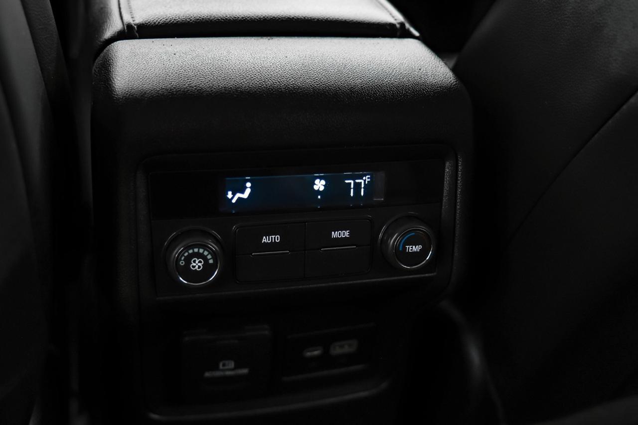 2023 GMC Acadia SLT AWD GMC PRO SAFETY PLUS BLIND SPOT ASSIST NAVIGATION LEATHER Carrollton TX