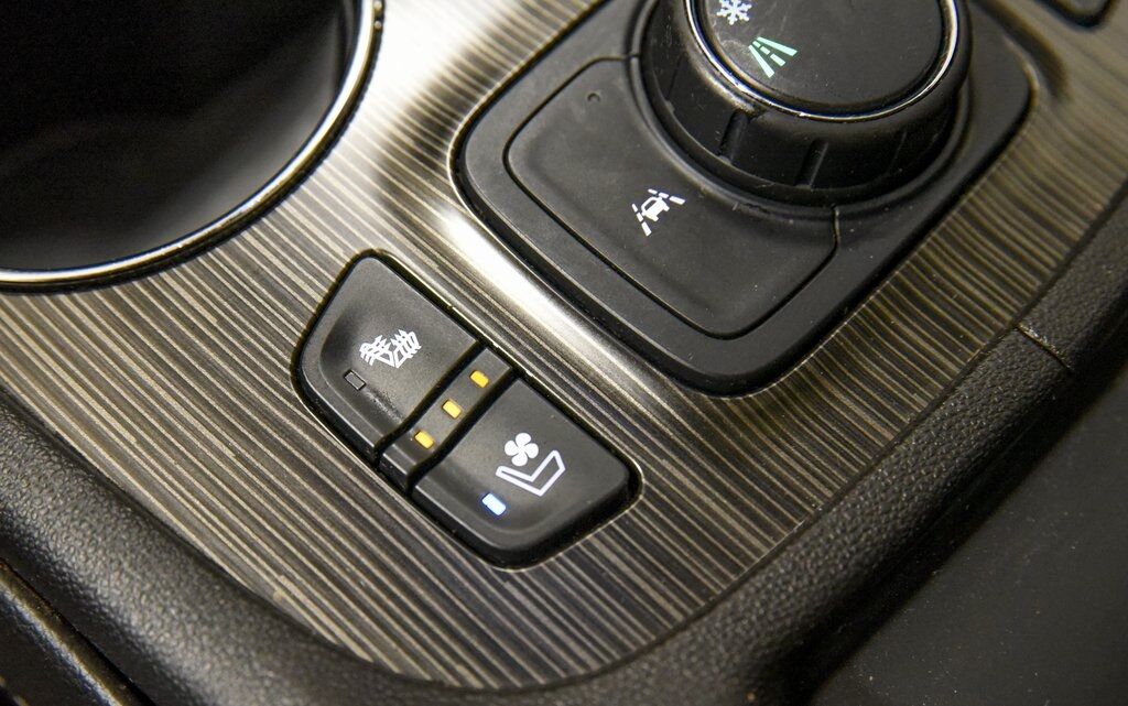 2023 GMC Acadia SLT Akron