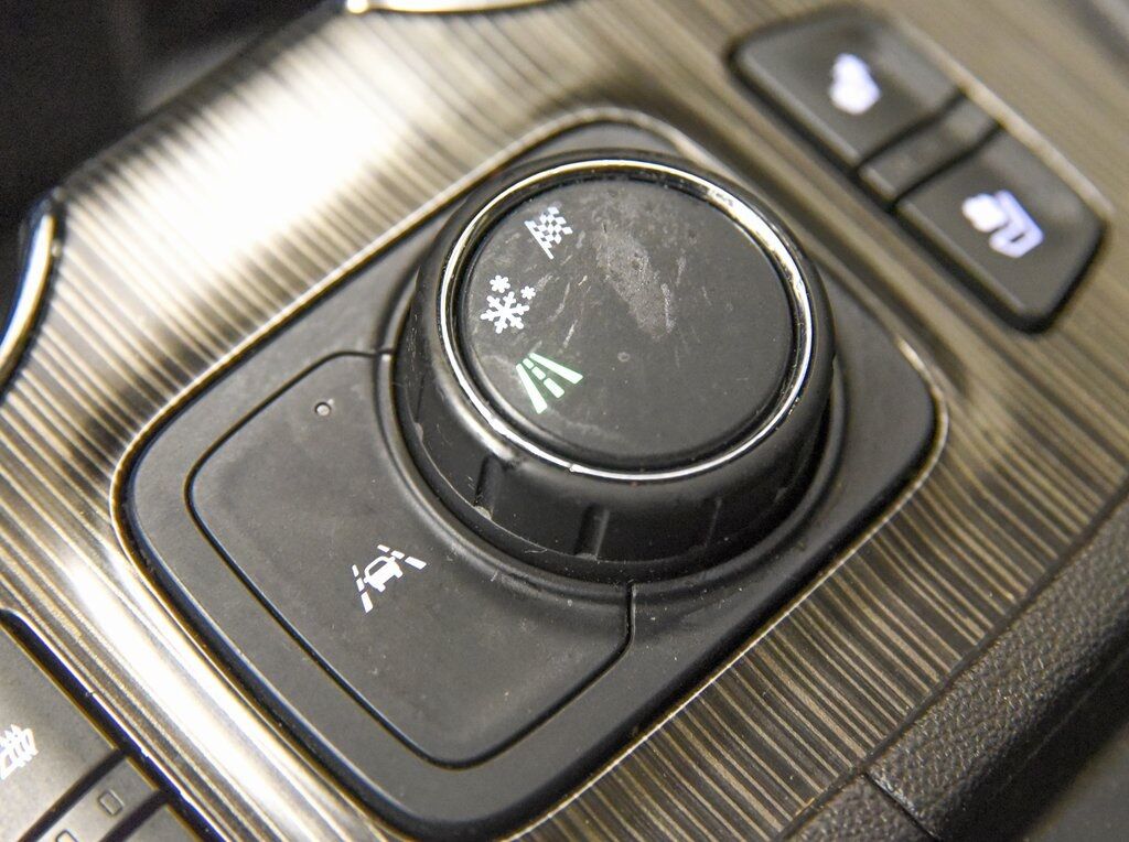 2023 GMC Acadia SLT Akron