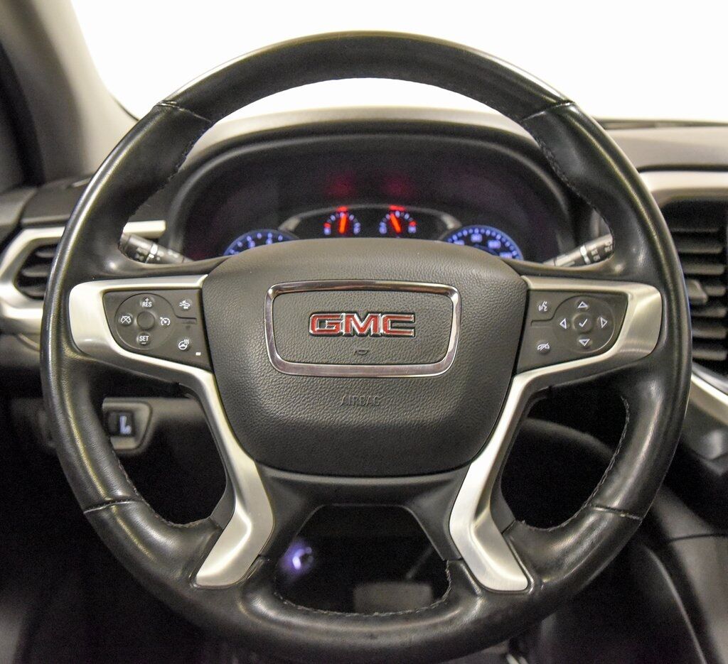 2023 GMC Acadia SLT Akron