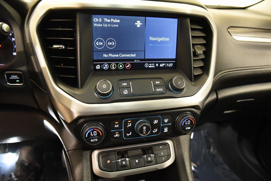 2023 GMC Acadia SLT Akron