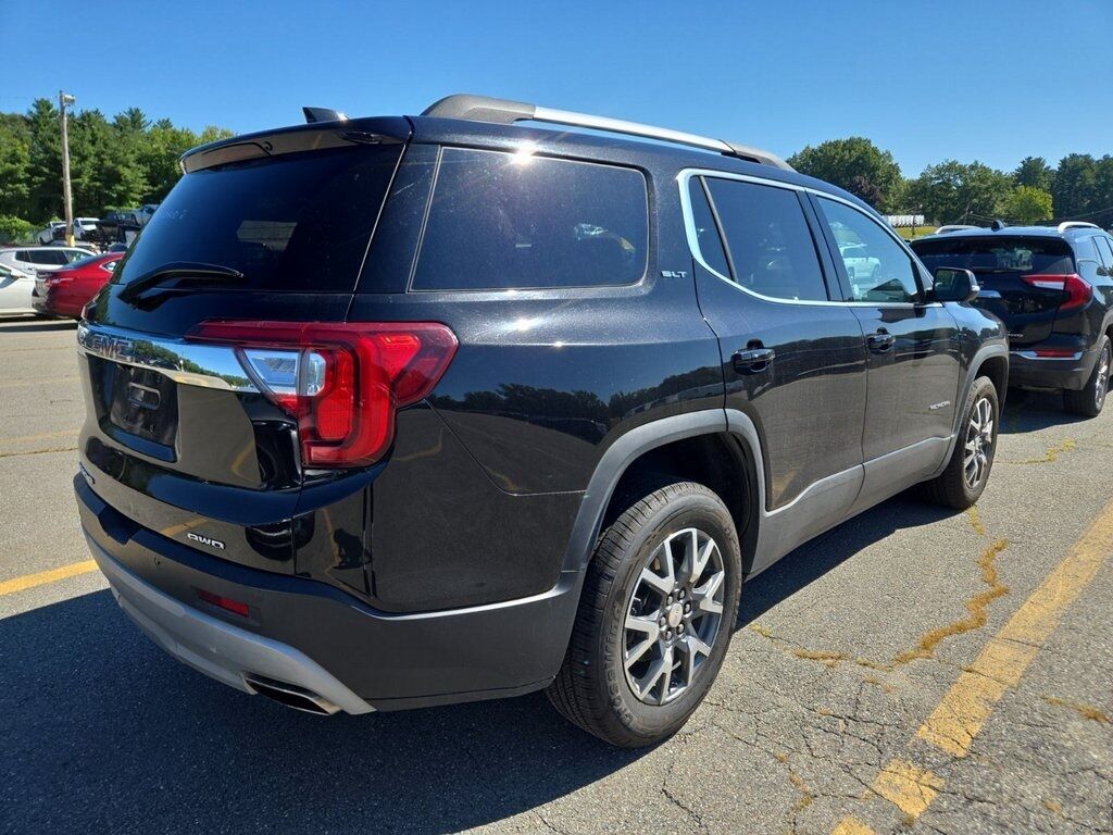 2023 GMC Acadia SLT Akron