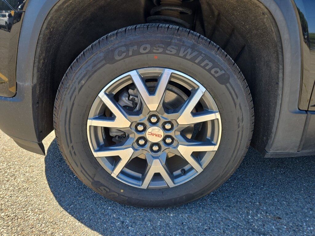 2023 GMC Acadia SLT Akron