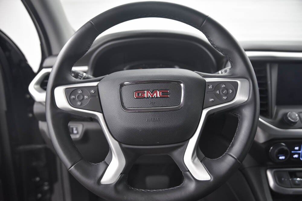 2023 GMC Acadia SLT Akron OH