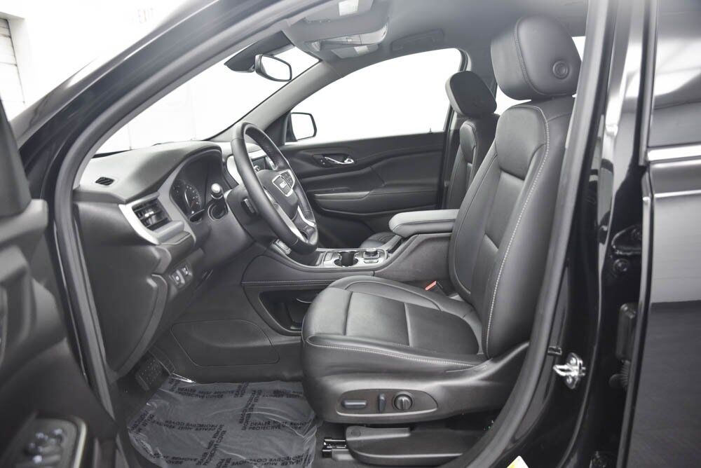 2023 GMC Acadia SLT Akron OH