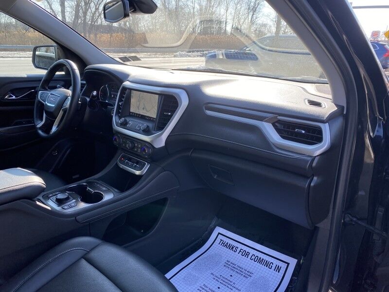 2023 GMC Acadia SLT Bristol  PA