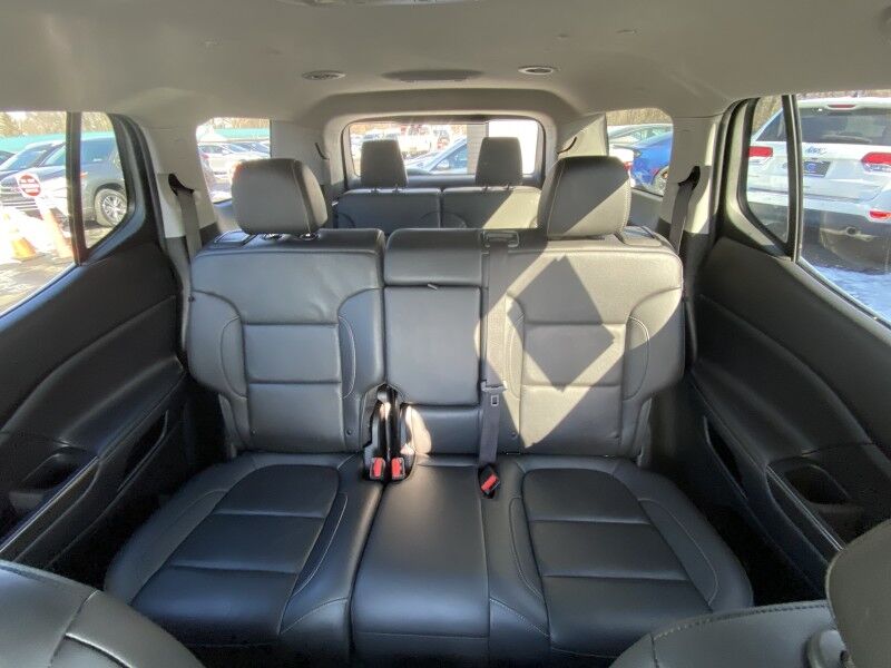 2023 GMC Acadia SLT Bristol  PA
