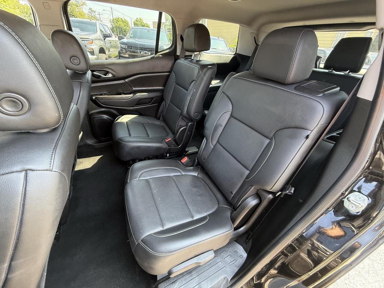 2023 GMC Acadia SLT Crestwood KY