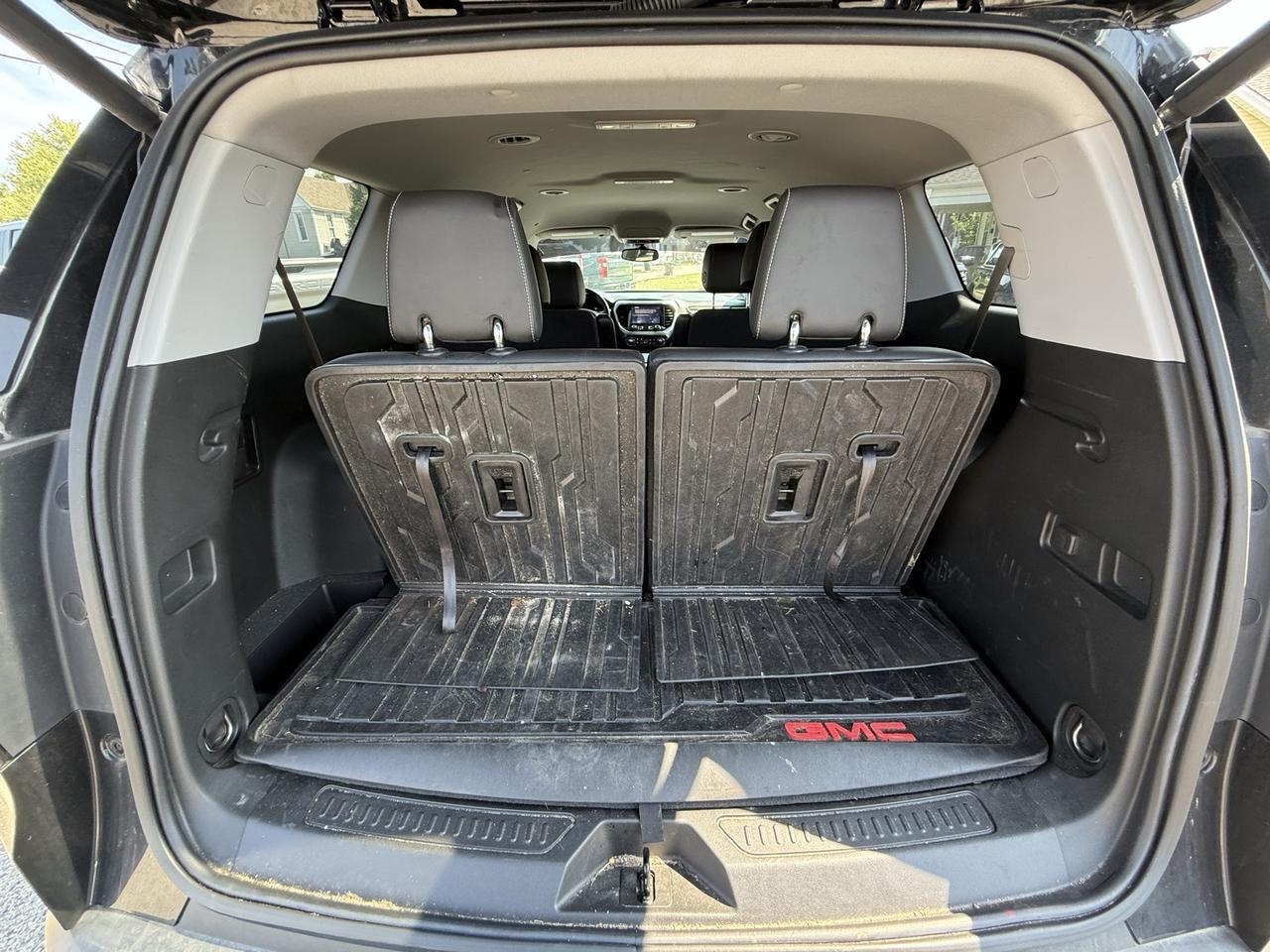 2023 GMC Acadia SLT Crestwood KY