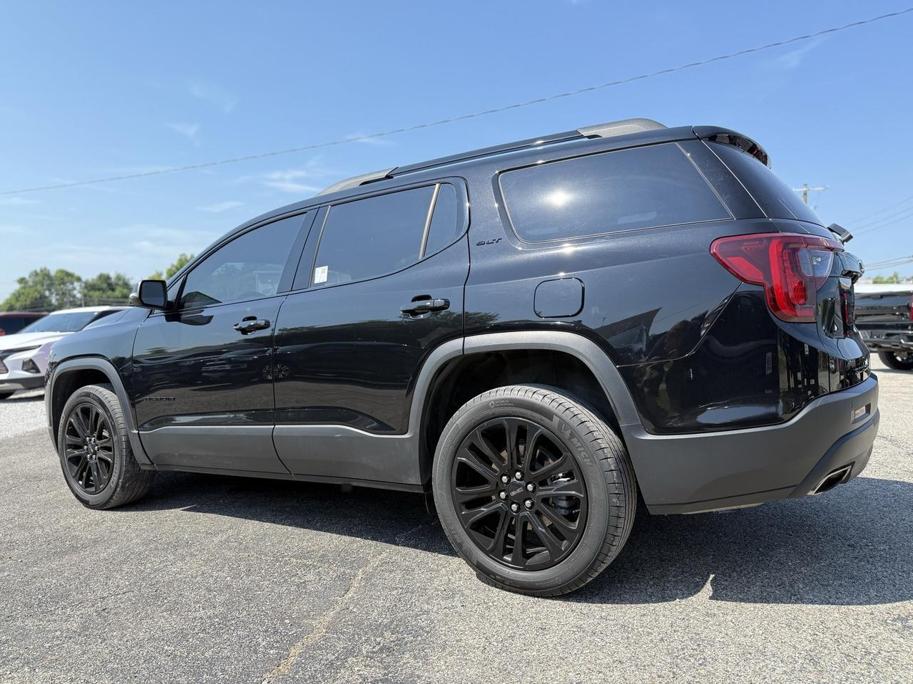 2023 GMC Acadia SLT Crestwood KY
