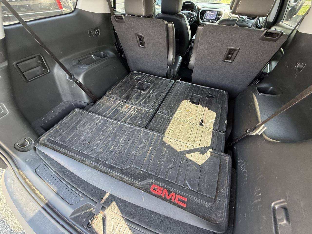 2023 GMC Acadia SLT Crestwood KY