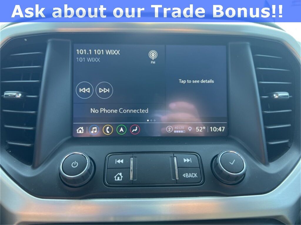 2023 GMC Acadia SLT Green Bay WI