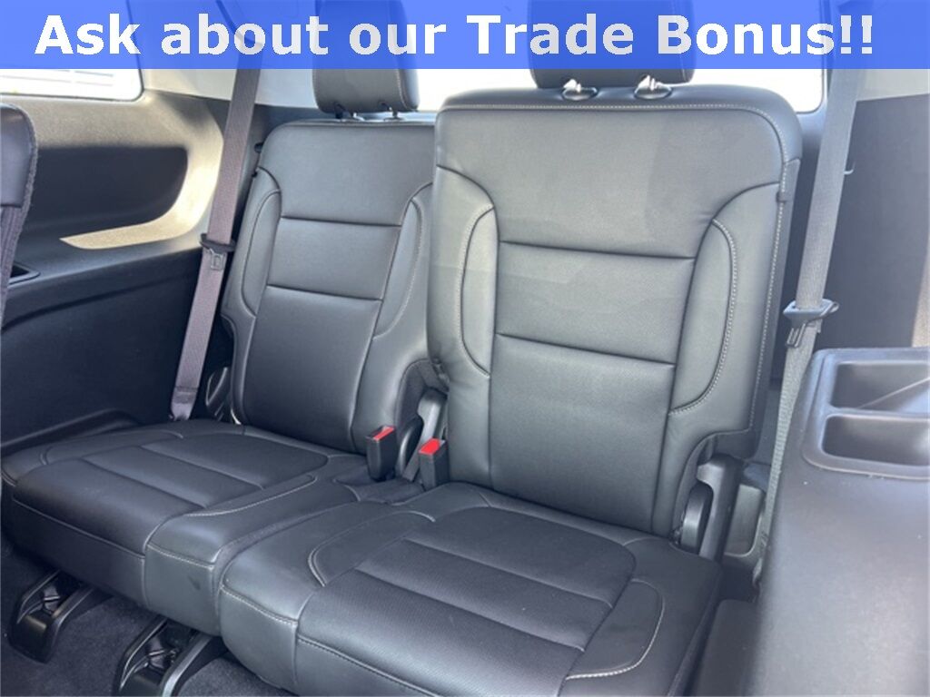 2023 GMC Acadia SLT Green Bay WI