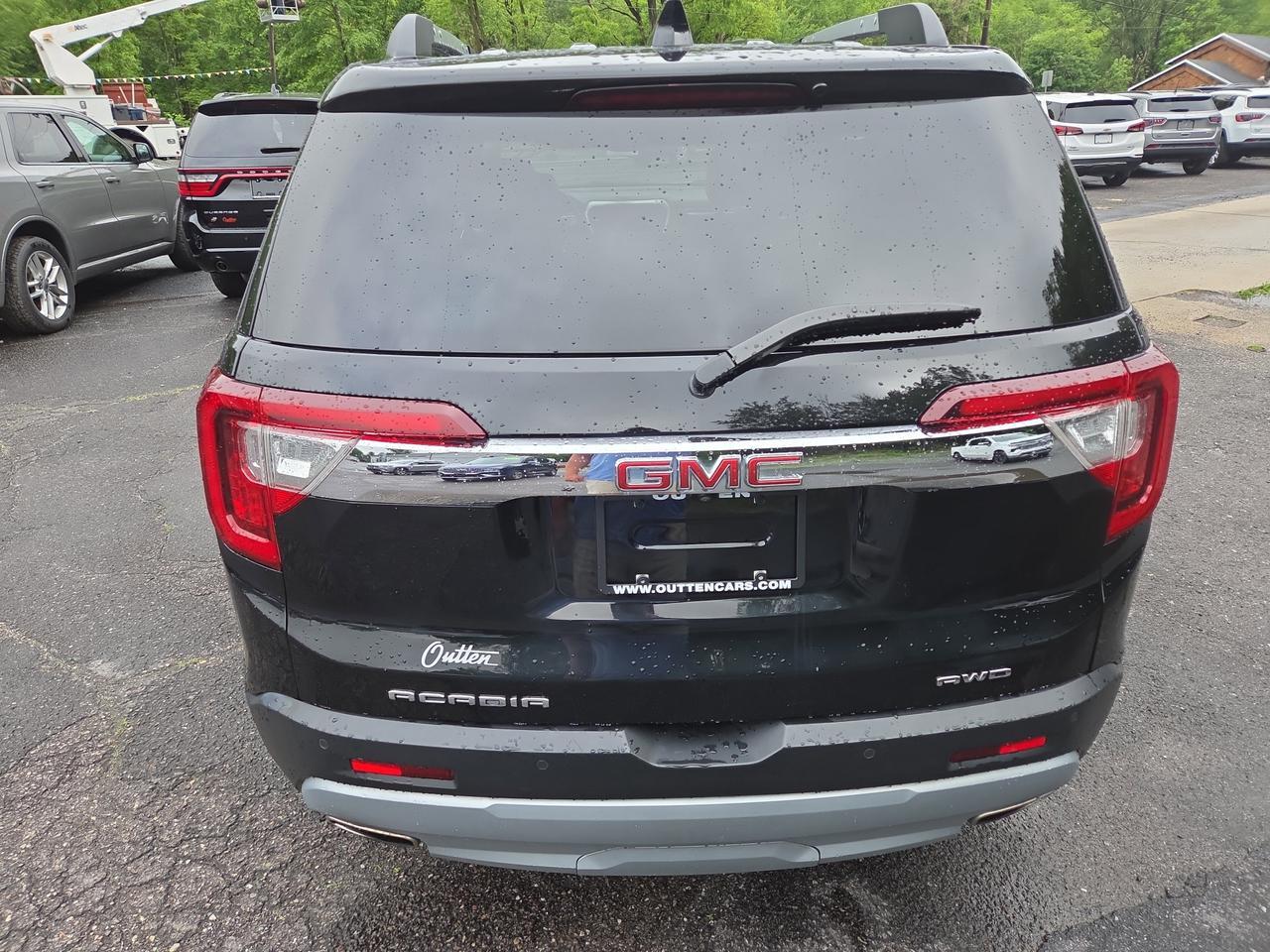 2023 GMC Acadia SLT Hamburg PA