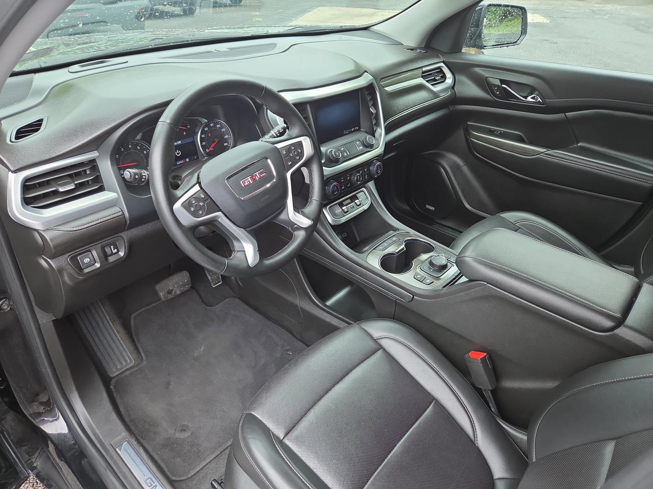 2023 GMC Acadia SLT Hamburg PA