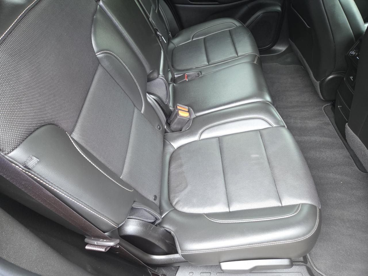 2023 GMC Acadia SLT Hamburg PA