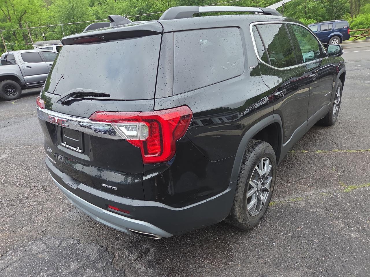 2023 GMC Acadia SLT Hamburg PA