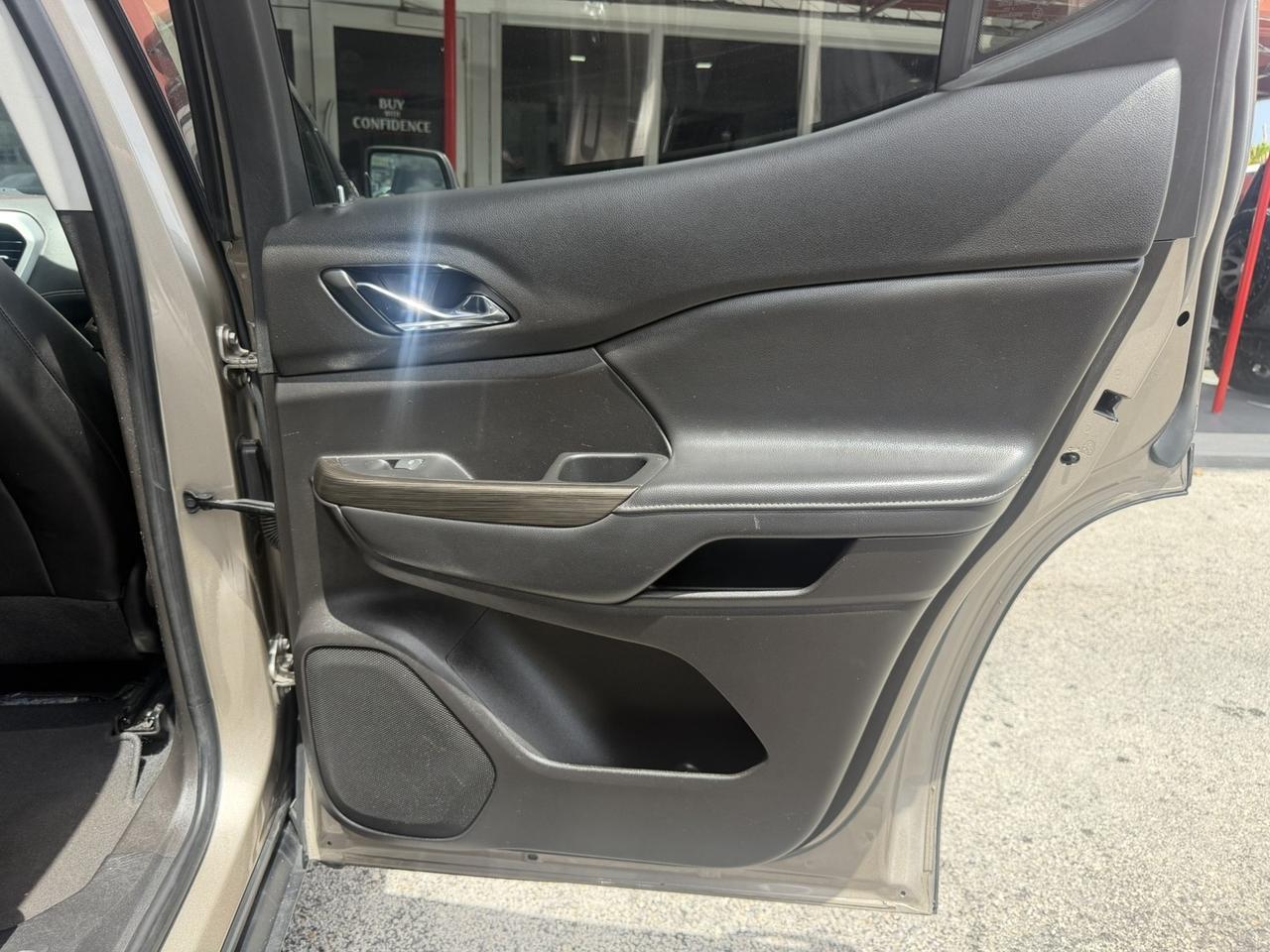 2023 GMC Acadia SLT Miami FL