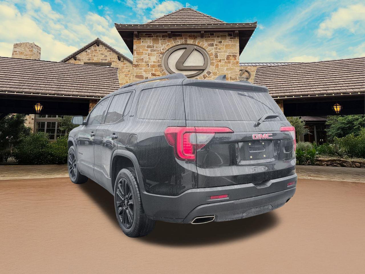 2023 GMC Acadia SLT