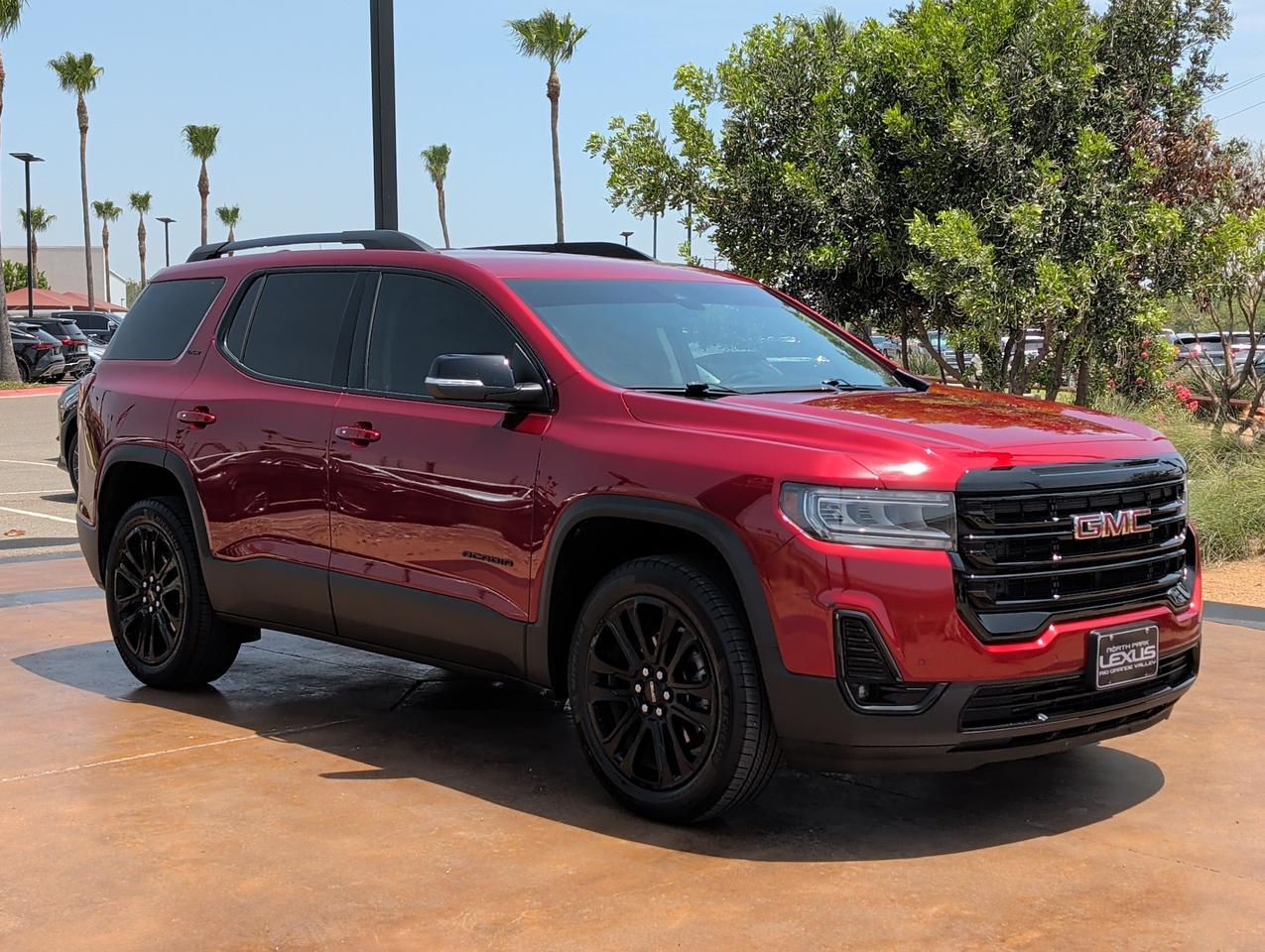 2023 GMC Acadia SLT