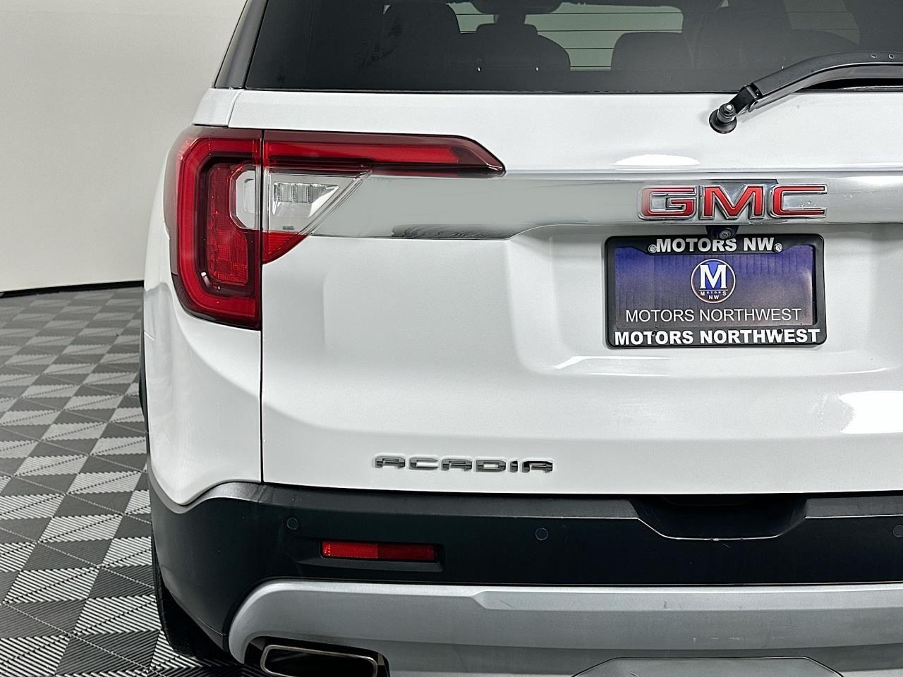 2023 GMC Acadia SLT Tacoma WA