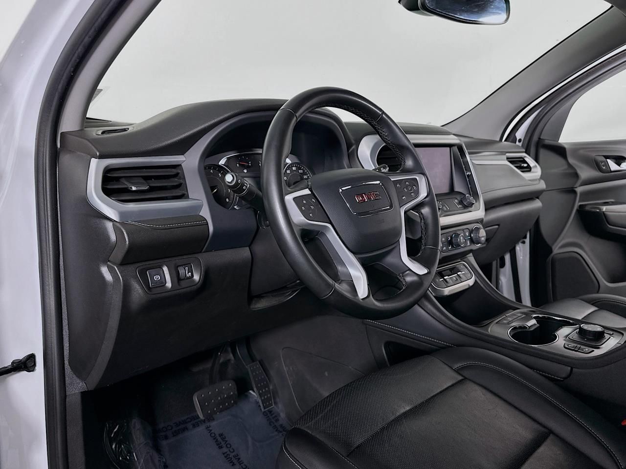 2023 GMC Acadia SLT Tacoma WA