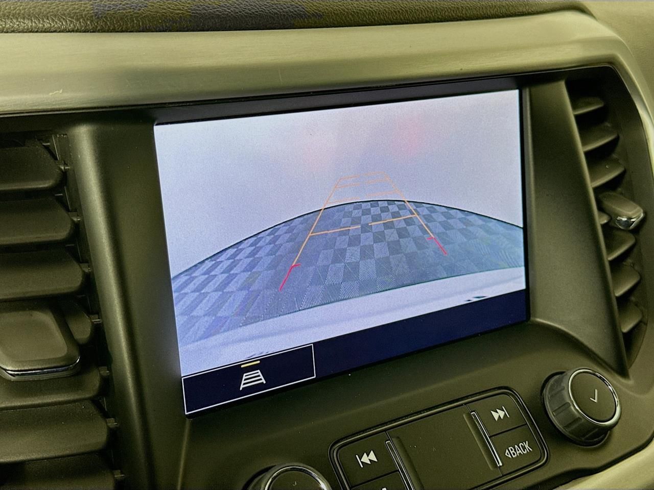 2023 GMC Acadia SLT Tacoma WA